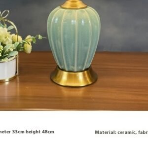 4d71c641-d235-4e1c-8ec1-2dd61971da79.jpg Lampe de Table Céramique Vert Laiton avec Abat-jour Plissé Crème