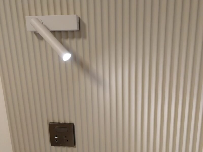 Applique Murale Minimaliste Moderne Rotative