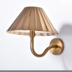 Applique Murale Métallique Marron Mat aux Lignes Épurées