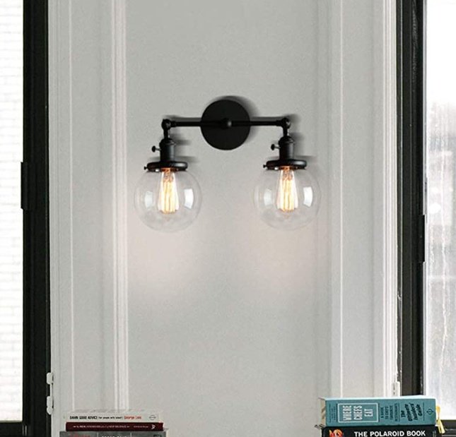 f89a3306-e077-4dc7-8e7d-0c9fe0fb386d.jpg Applique Murale en Laiton Noir et Verre Sphérique