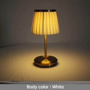 fd86c78c-178c-458d-a9d1-7a20c45fb3ea.jpg Lampe de Table Dorée à Abat-Jour Plissé Beige