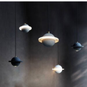 08dfa21d-fbe1-4d0a-9eba-b92150e5fcb9.jpg Suspension Saturne Rouge en Pierre Mouchetée