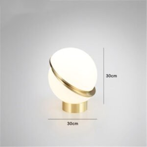 Suspension en Laiton Doré et Sphères de Verre Opalin