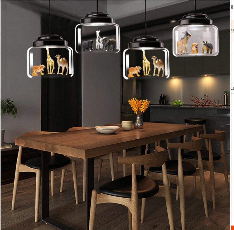 1623995718186.jpg Suspension en Verre avec Figurines Animales