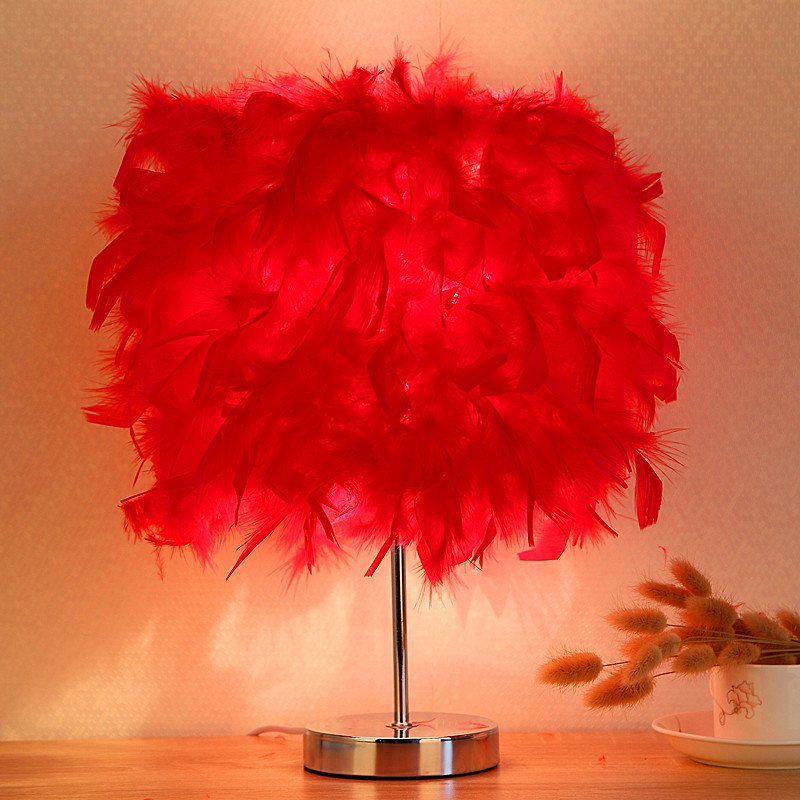 Lampe de table aux plumes aériennes en métal chromé