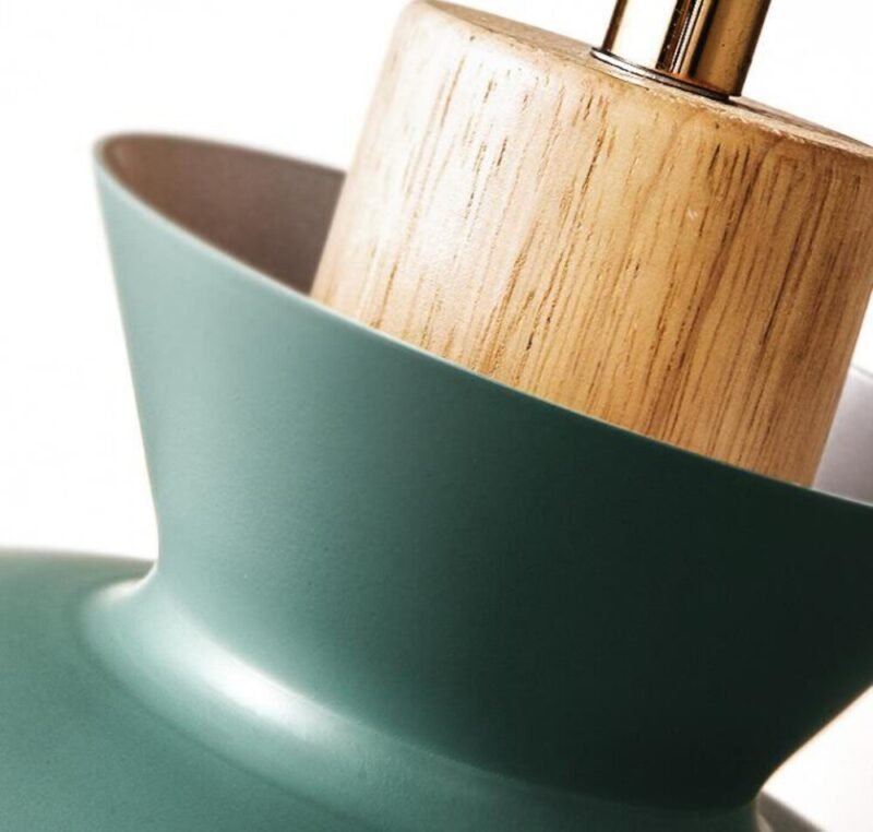 Suspension Scandinave en Métal et Bois Clair à Finitions Mattes