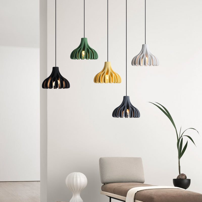 8030b2f4-7061-4cb7-b1d8-1b5c1223afe4.jpg Suspension Scandinave en Résine et Dôme Coloré